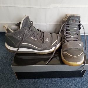 Jordan Evolution ‘85 Sneakers